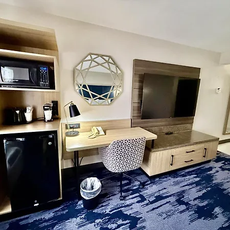 La Quinta By Wyndham Austin Southwest Hotel